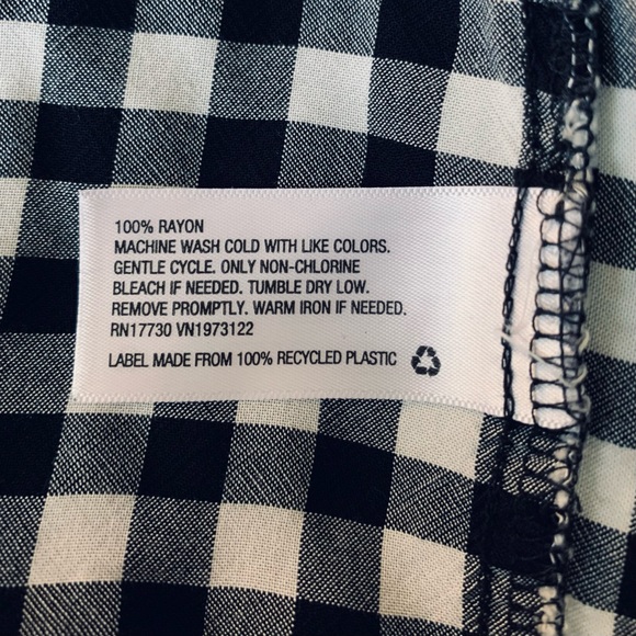 SOLD AS A FREE ITEM Women’s Black & White Plaid Shirt | Button Down | Size Small - Picture 12 of 13